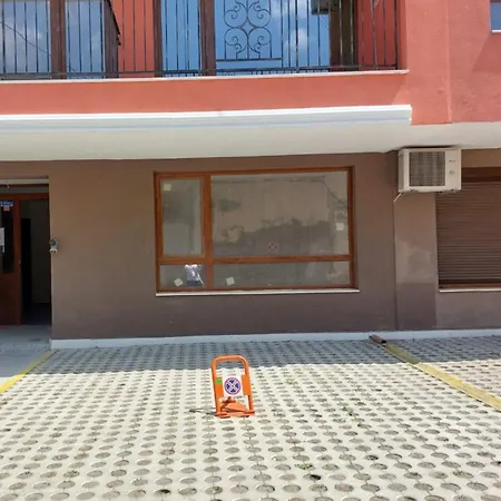 Krimski - Free Private Parking * Varna