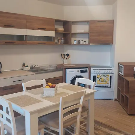 Krimski - Free Private Parking Apartament