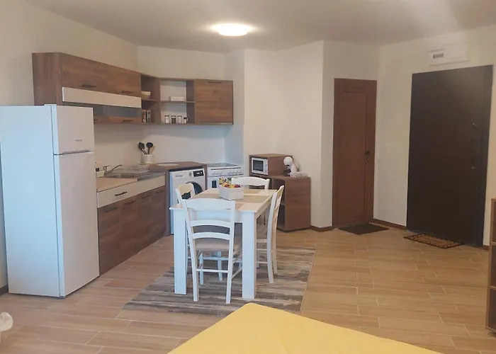 Krimski - Free Private Parking شقة *